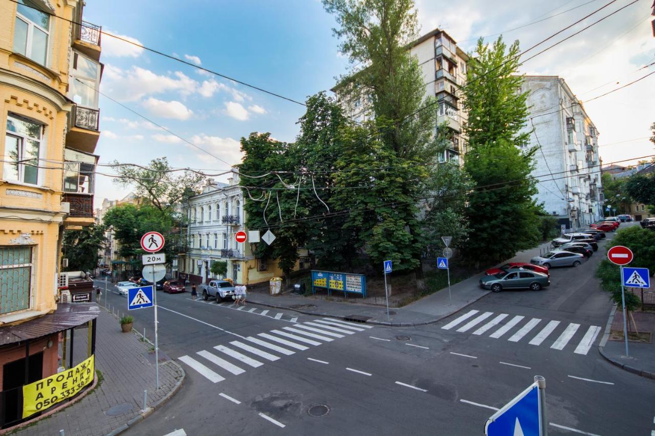 Dayflat Apartments On Mykhailivs'Ka Kiew Exterior foto