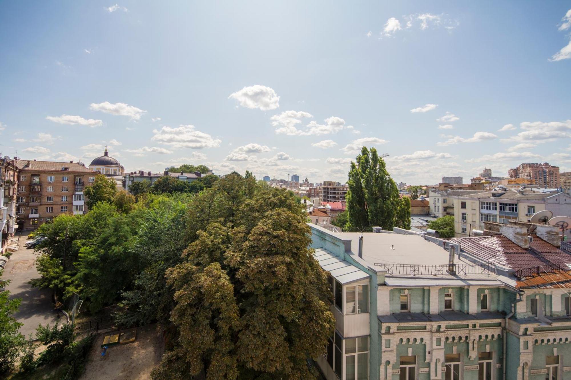 Dayflat Apartments On Mykhailivs'Ka Kiew Exterior foto